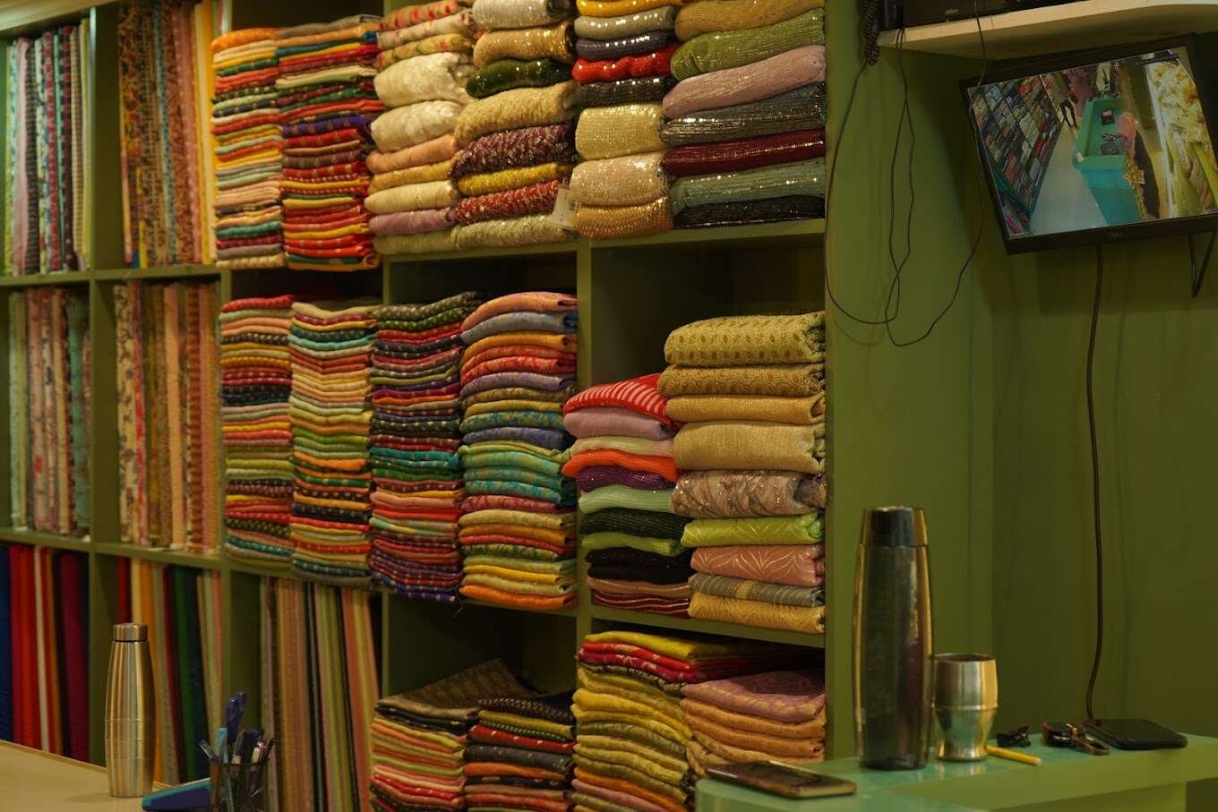 THE FABRIC STORE